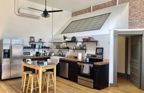 Salida Condo | Heart of Downtown, Mount Views, 2 blks to River, FREE PARKING SPOT