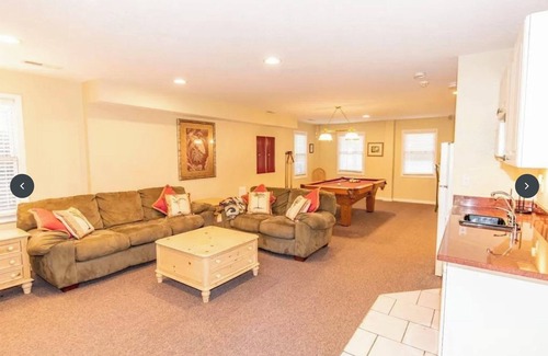 Sea Acres House | Heart of Duck! Heated Pool, Hot Tub, Golf Cart