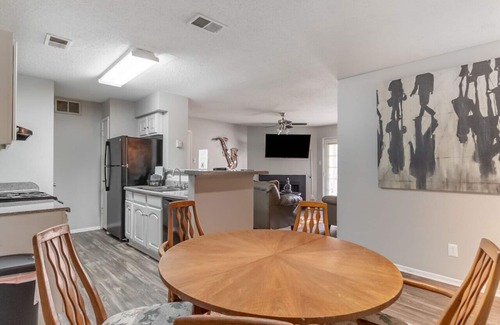 Huntsville Apartment | Heart of Huntsville 2 Beds 2 Baths Rentals