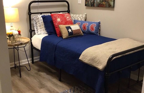 Katy House | "Heart of Katy's" Best Vrbo