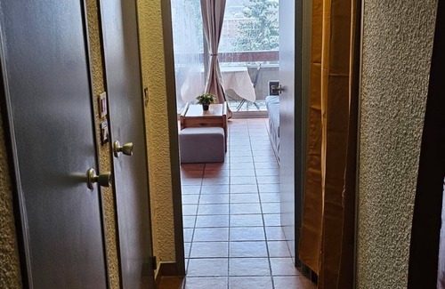 Orcieres-Merlette Apartment | Heart of resort, large 5-person studio at foot of slopes with panoramic view,