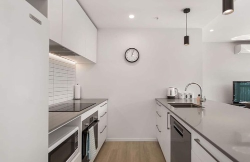 Christchurch City Centre Apartment | Heart of the CBD 2Bdrms 2Bthrms secure park