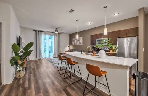North Burnet Apartment | Heart of the Domain - walk to everything
