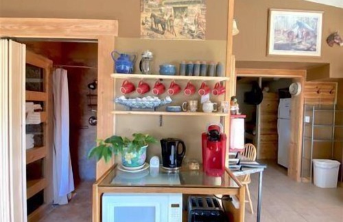 Cody Apartment | Heart Strings Ranch- Nestled on the Eastern flanks of Heart Mountain, near horses!