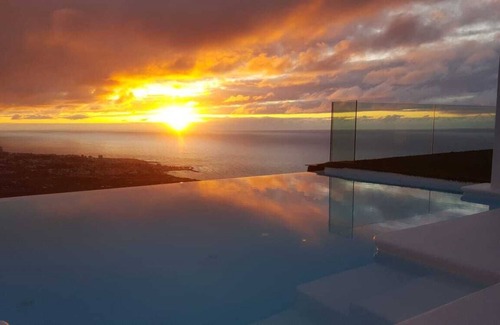 Las Cuevas House | Heatable infinity pool, spectacular views