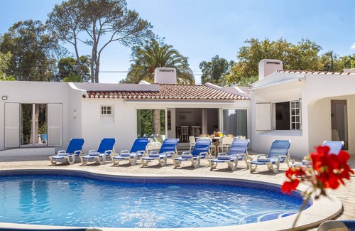 Branqueira Villa | Heatable Pool, BBQ & Garden – Albufeira