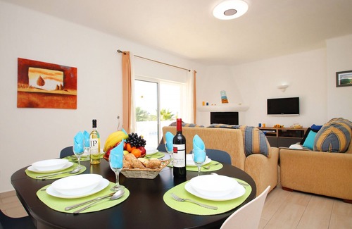 Areias Dos Moinhos Villa | Heatable pool & BBQ retreat in Carvoeiro