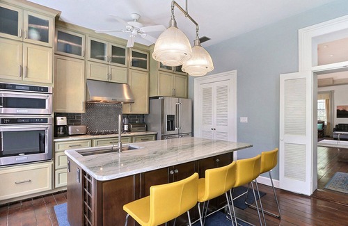 Historic Downtown Savannah House | Heated Pool | 5*Clean | Flex Cancelation
