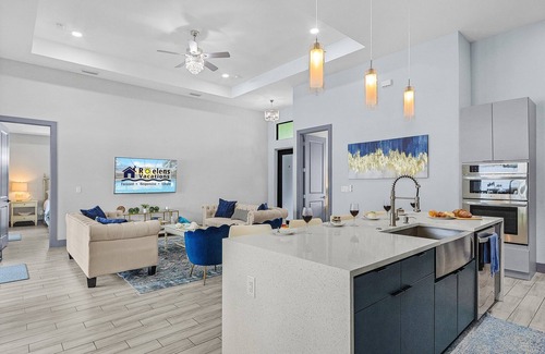 Mariner House | Heated Pool & Game Room for Fun! - Array of Sunshine - Roelens