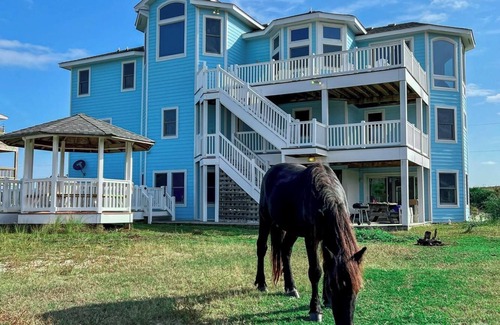 Carova Beach House | Heated pool,hotub Sept special, firepit ocean view, Wild Horses, 6 bed 7 baths