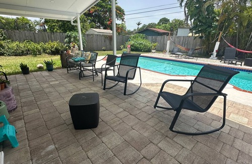 Cutler Bay House | Heated Pool House with Wi-Fi parking available BBQ GRILL