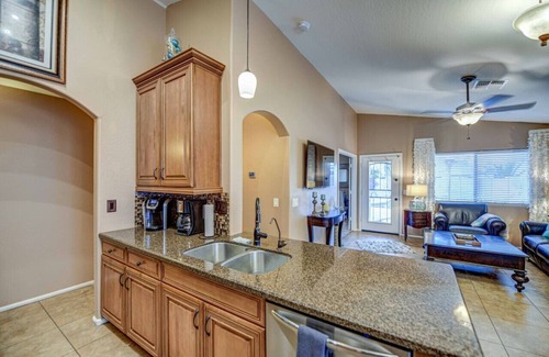 San Tan Valley House | Heated Salt Water Pool Putting Green BBQ 4 Tv's