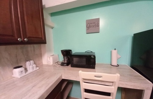 Estate Crown and Hawk Apartment | Heavenly Cove Suite - It's your home away from home