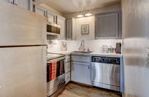 Tahoe Village Condo | Heavenly Mountain Lake Retreat Near Hiking & Biking