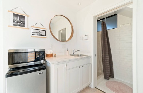 Ocean Beach House | Heavily Discounted & Thoroughly Clean @ the Beach