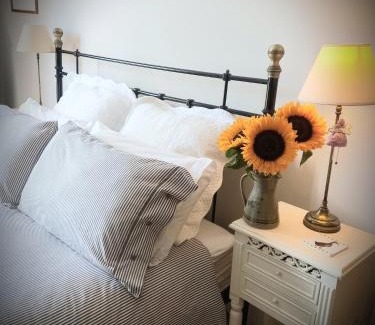 Wadsworth Bed & Breakfast | Hebble End View B&B