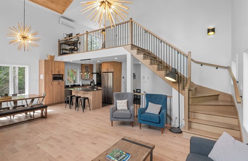 Entrelacs Ski Chalet | Hegoak : A/C, BBQ and firepit