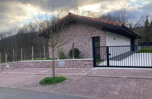 Arizkun House | Hegoalde