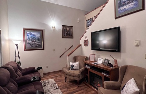 Forest Lakes Cabin | Heiden’s Hideaway. Private Community. 30 Min to Durango/Vallecito