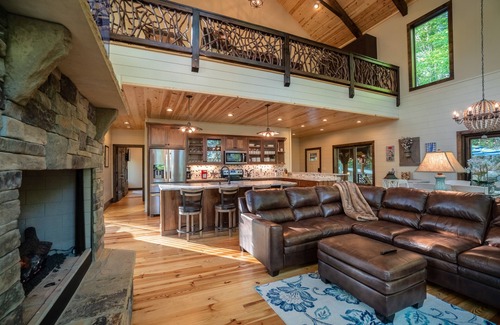 Helen Cabin | Helen's Newest & Most Luxurious - Located on the River & Walk to Downtown Helen