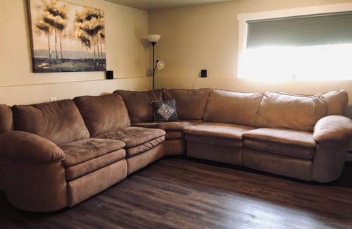 Helena Valley Northwest House | Helena Valley Guest Suite with Hot Tub