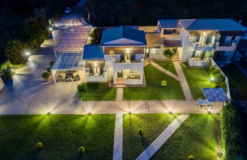 Dafnata House | Helios - A paradise in nature. Luxury 2 Bedrooms (Sleeps 4-5) With Pool In Corfu
