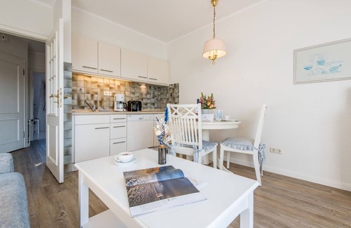 Westerland Apartment | Hell. Freundlich. Südbalkon. - Objekt-id: Hf/07 - Haus Friesische Straße