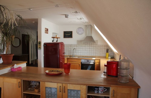 Pfaffenweiler Apartment | Helle 130m² Wohnung Direkt am Weinberg