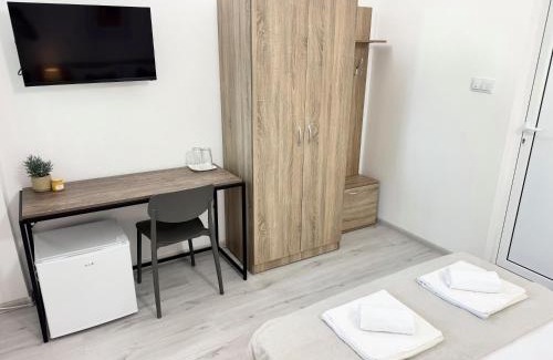 Stara Zagora Apartment | Hello Studios Budget Stays Free Parking & Wifi