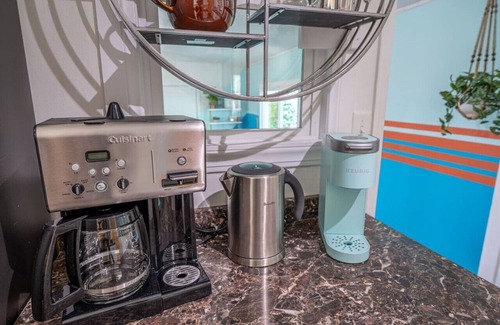 Fullerton Apartment | Hello Sunshine: Family-Friendly Gem 9 min to Disneyland