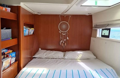 Bora Bora Boat Rental | Hello World catamaran Polynesia
