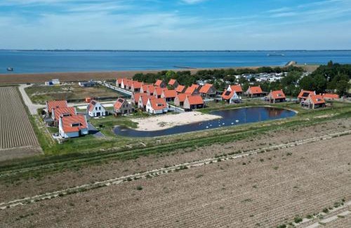Ossenisse House | Hello Zeeland - vakantiewoning Knuitershoek 102
