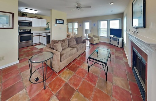 Topsail Beach House | Helmstetler | Ocean Views + Seasonal Community Pool!