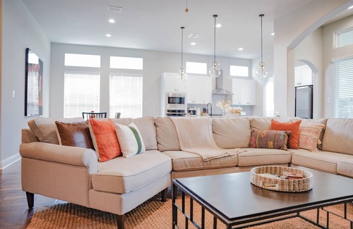 Helotes Villa | Helotes Serenity-Luxury 3bed/2.5 bath 2300 sq foot