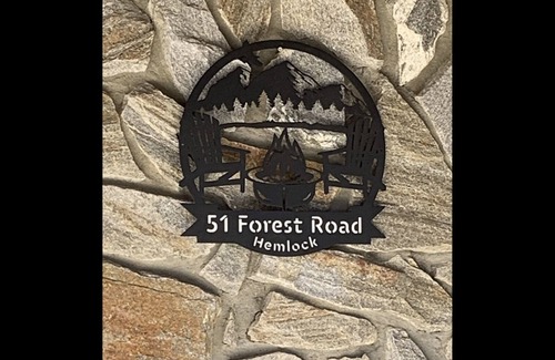Canton House | Hemlock Forest Home Lodging