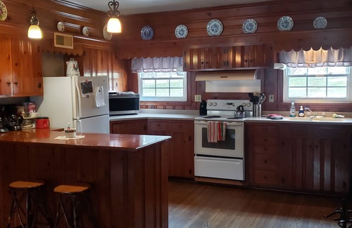 Fishertown Ski Chalet | Hemlock Hills Farm