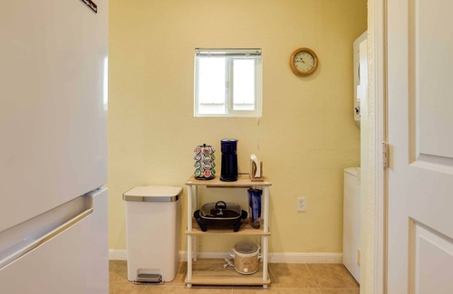 Henderson Apartment | Henderson Studio w/Patio: Close to Parks & Trails