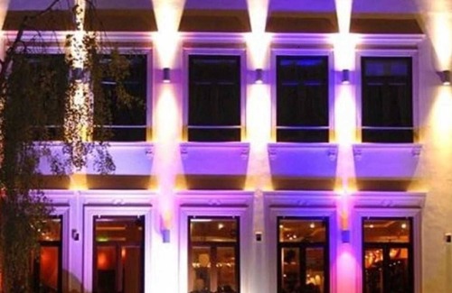 Luebeck Old Town Apartment | Henriette (An der Untertrave 106; 4. OG) - Apartments on Holstentor