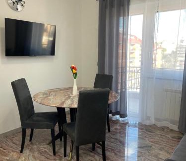 Monteverde Nuovo Apartment | Henry Suite