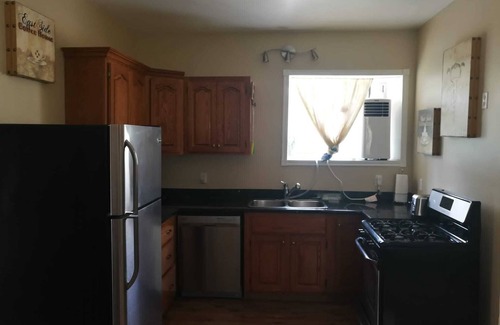 Hepworth Apartment | Hepworth Studio Apartment, 3 Wooded Acres