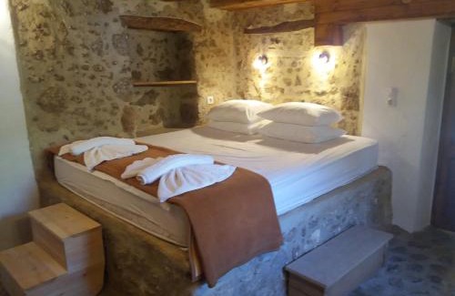 Spilion Apartment | Heracles Traditional Cretan Houses