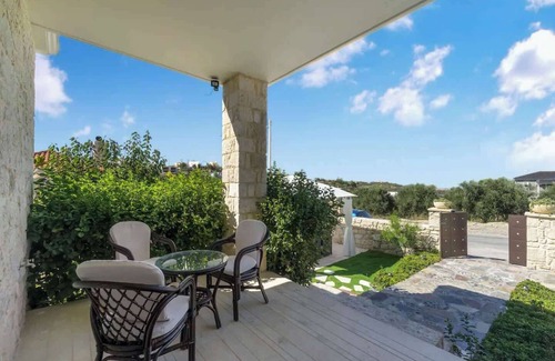 Episkopi Villa | Heraklion Twins House - Private Pool Retreat