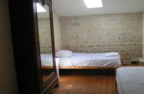 Duil-sur-le-Mignon House | Hercules