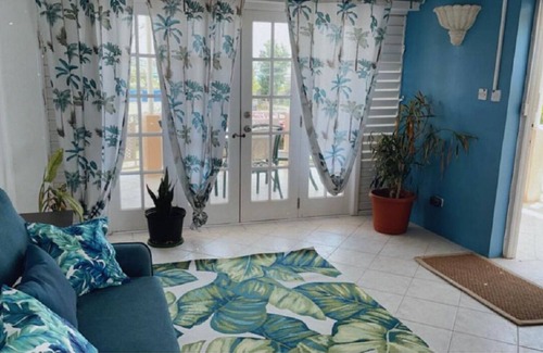 Oistins House | Here is where the sun, fun and relaxation begins