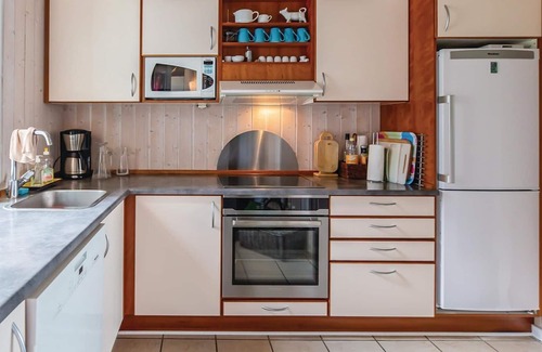 Frølunde Fed House | Here you will spend your vacation on a natural ground, 100 m from the beach and in a bright, cozy co