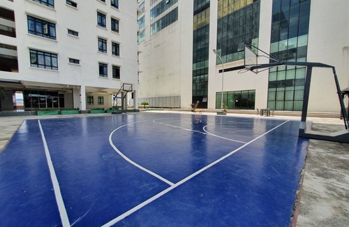 Seri Kembangan Apartment | [HERITAGE1] Homestay Studio 4PAX, WIFI, Parking, Cozy, Relax