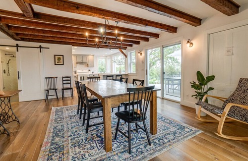 Valois House | Hermann Wiemer Guest House w/Lakeview & Fire pit