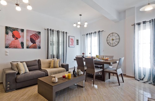 Diafani Apartment | Hermes' Getaway