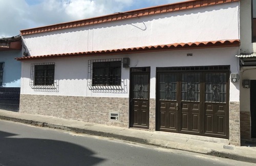 La Estrella House | Hermosa Casa Fliar Centro Santa R DE Cabal A 3.5 Cuadras DE Plaza Principal