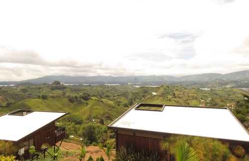 Guatape Cabin | Hermosa Cabaña en Guatapé con Jacuzzi y Cocina. Hermoso Paisaje